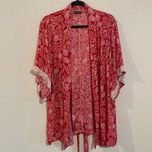 Venus Women Kimono Cardigan Large Red & White Floral Paisley Bohemian Preppy